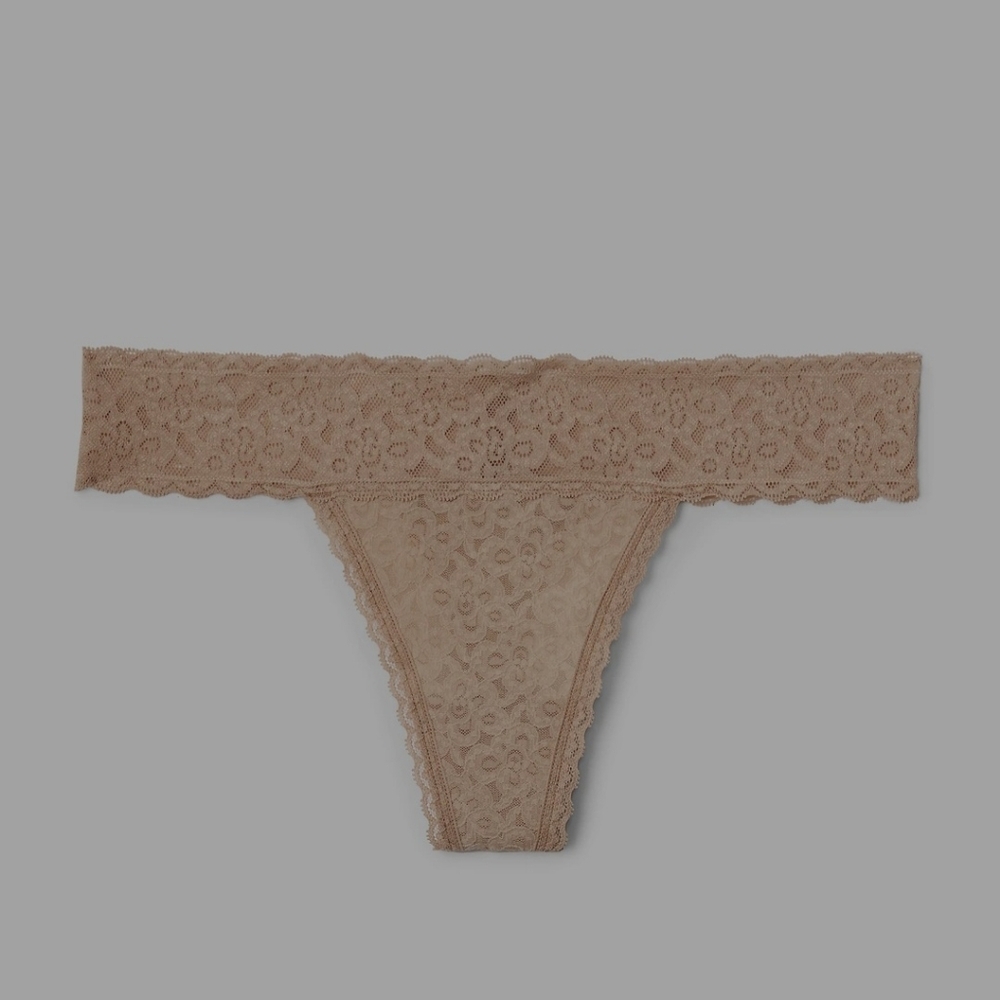NWT Gap Tan Lace Thong Size Medium
